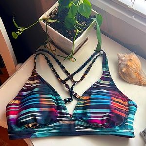 Athleta Bikini Top size Medium